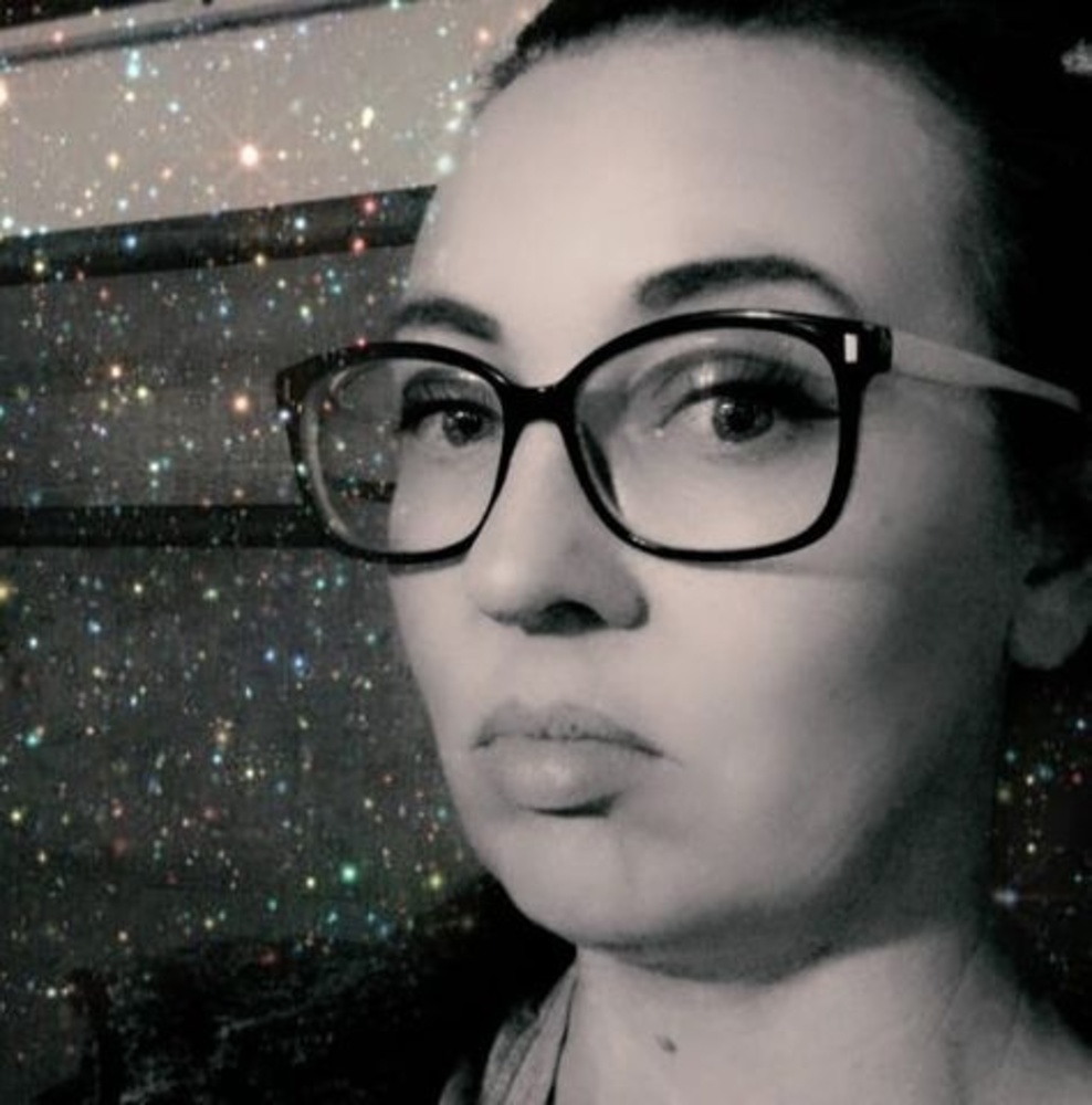 Meet your Posher, Angeleen